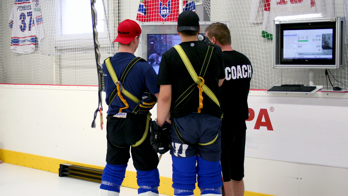 Workshops refine teaching techniques for hockey coaches